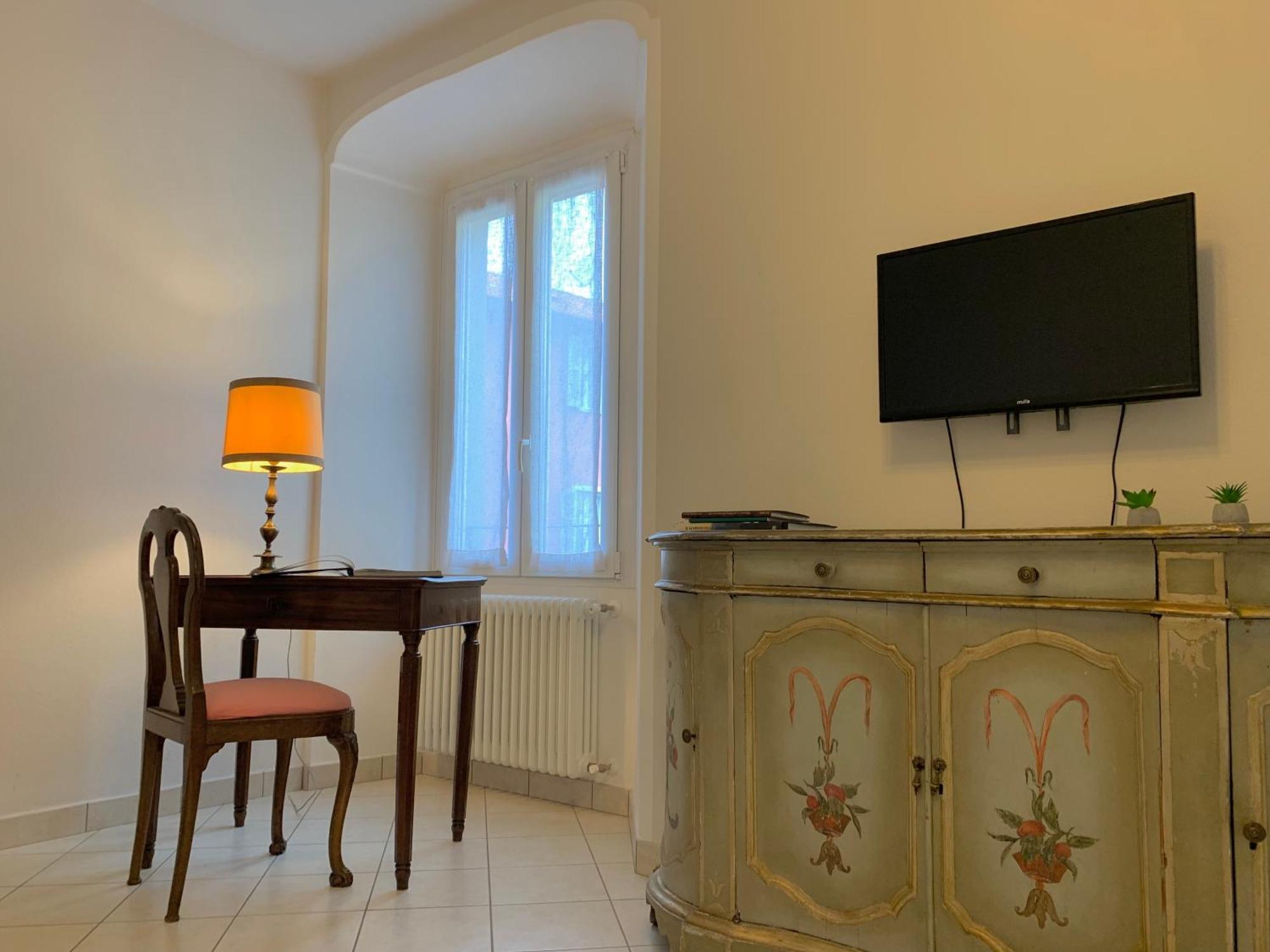 Mamma Ciccia Hotel Mandello del Lario Room photo